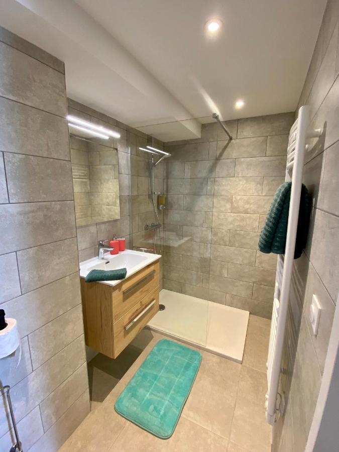Ferienwohnung Les Vies En Rose Évian-les-Bains Exterior foto